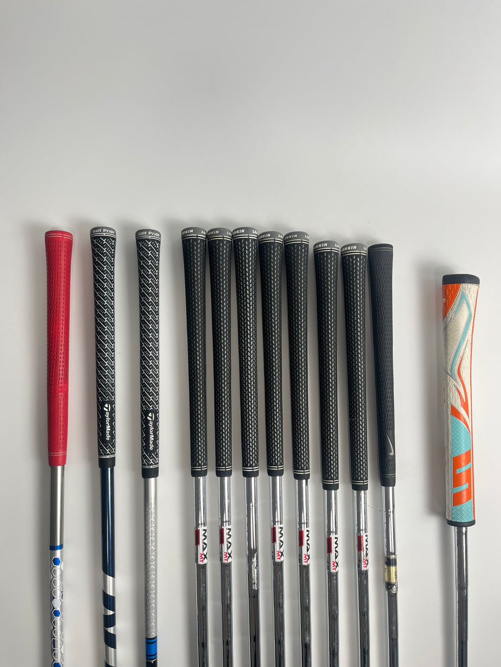 TaylorMade SIM 2/SIM Max Complete Set Regular Flex RH STD Length