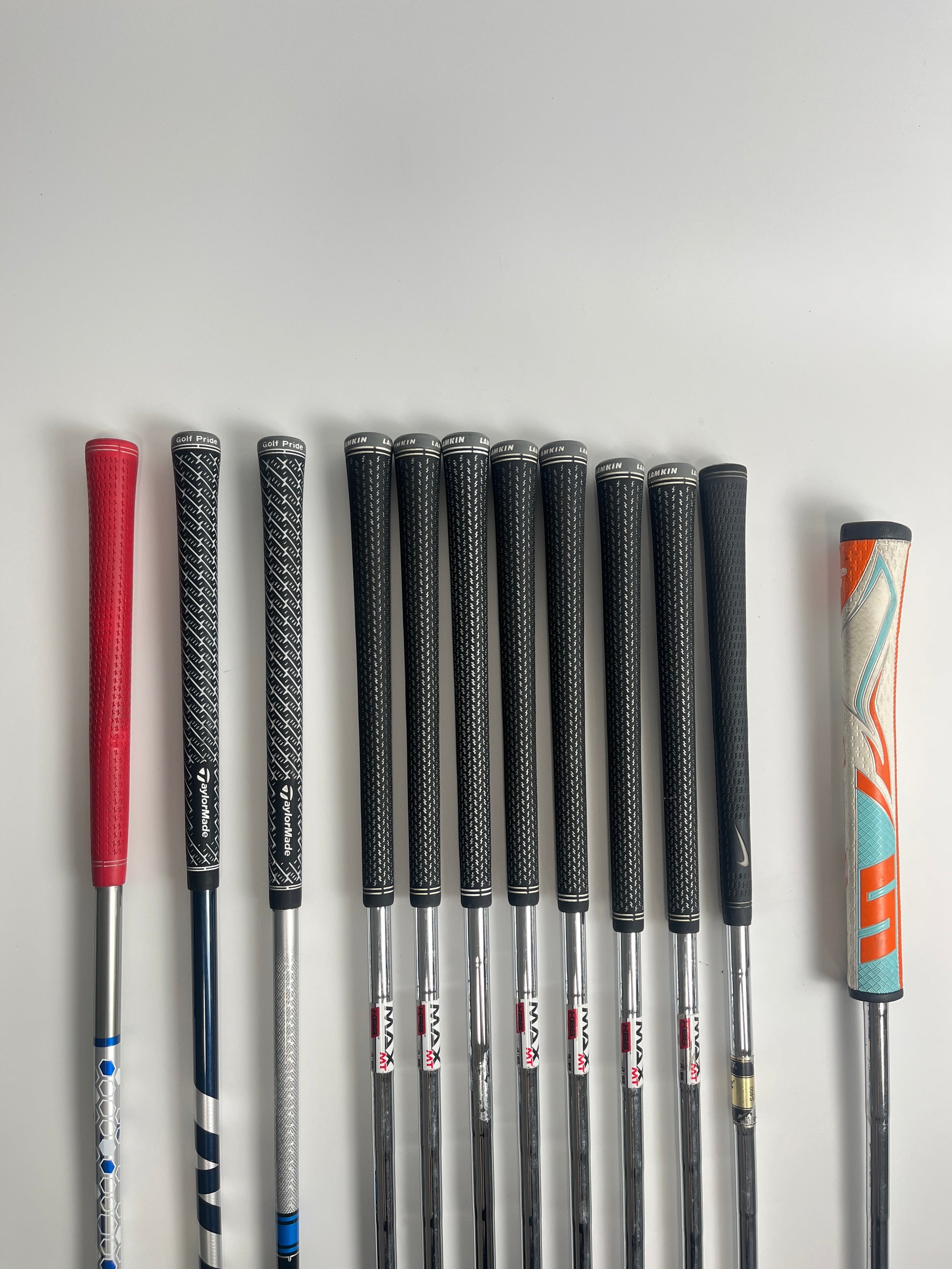 TaylorMade SIM 2/SIM Max Complete Set Regular Flex RH STD Length