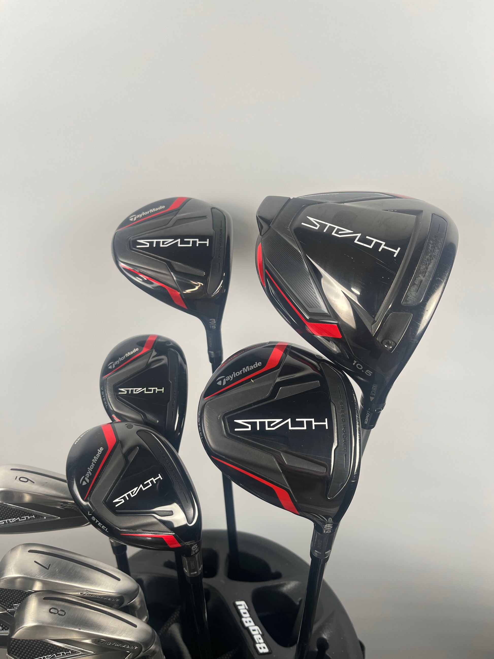 TaylorMade Stealth Complete Set Regular Flex RH STD Length