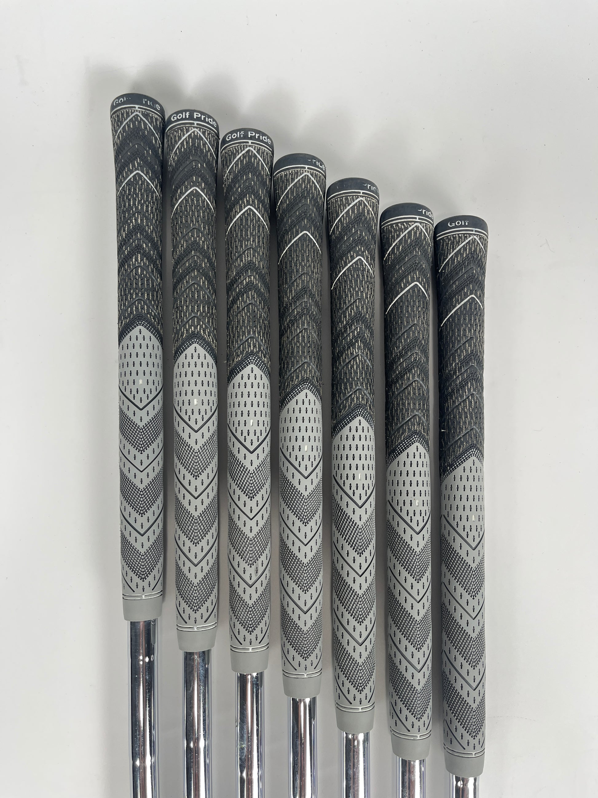 TaylorMade P7MC/P7MB 2020 Combo Iron Set 4-PW X-Stiff Flex RH STD Length