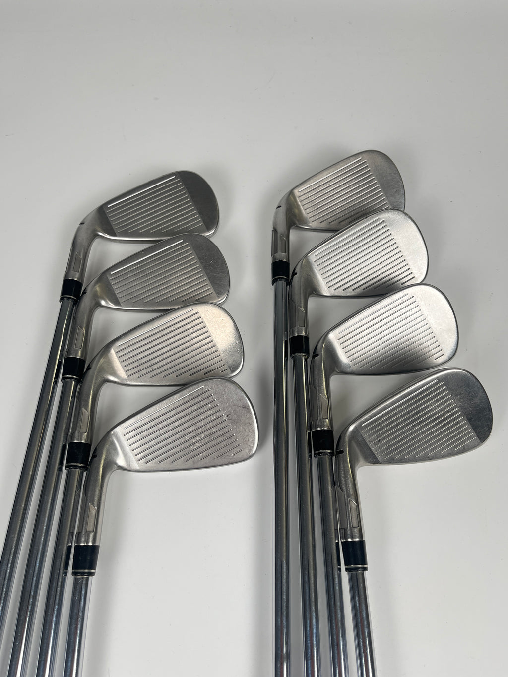 TaylorMade SIM 2 Max Iron Set 4-PW,GW Regular Flex RH STD Length