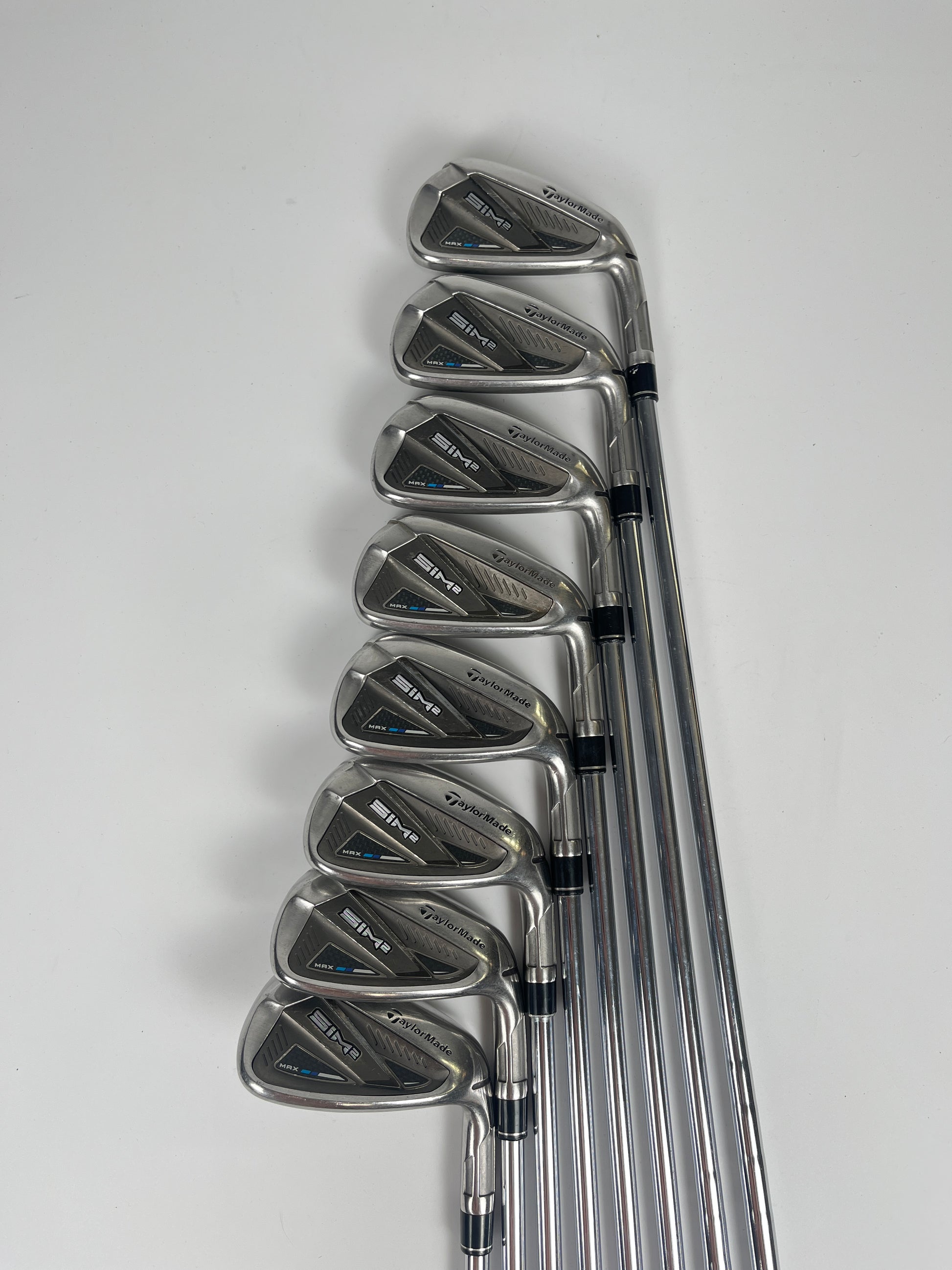 TaylorMade SIM 2 Max Iron Set 4-PW,GW Regular Flex RH STD Length