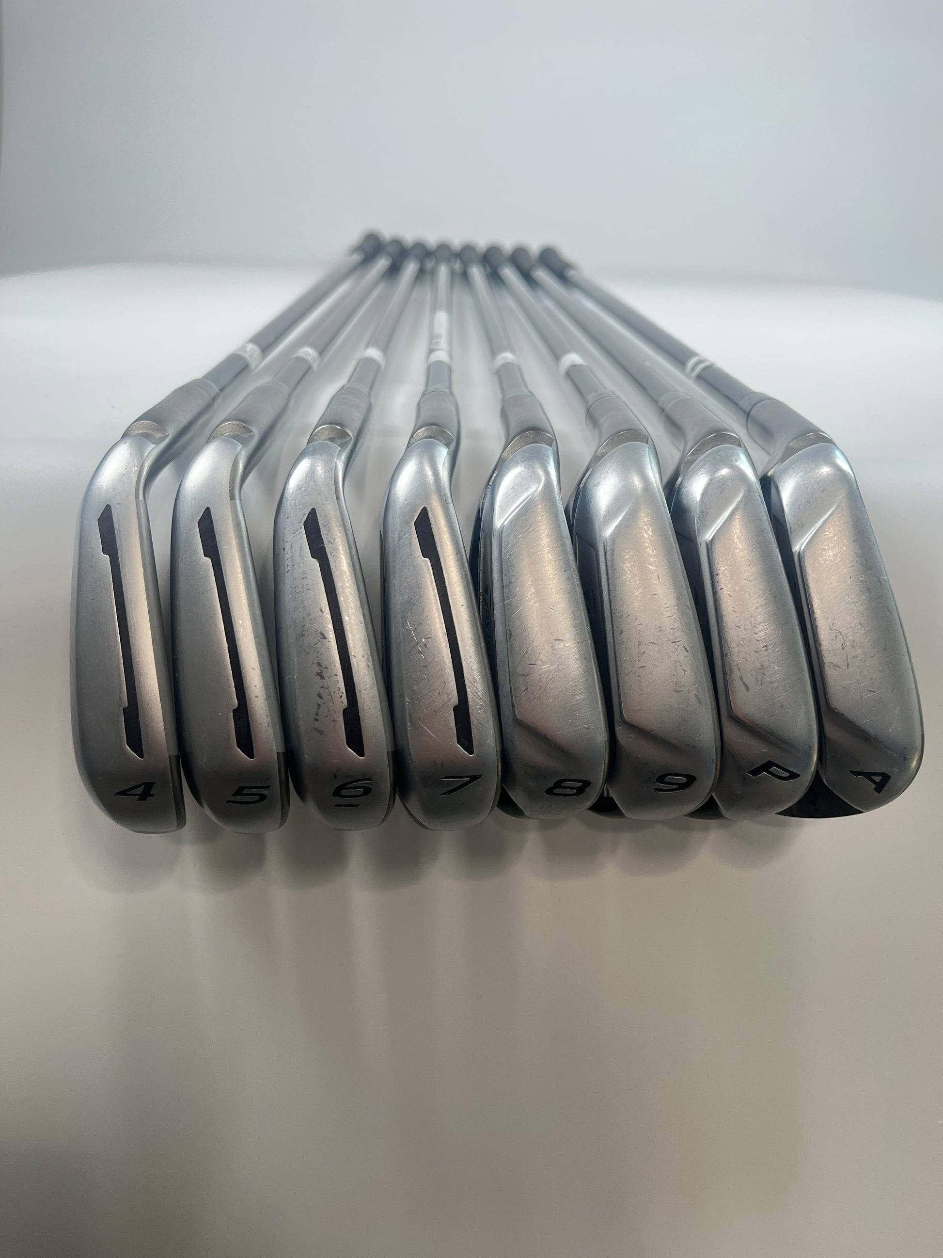 TaylorMade SpeedBlade Iron Set 4-PW,GW Regular Flex LH +0.5"