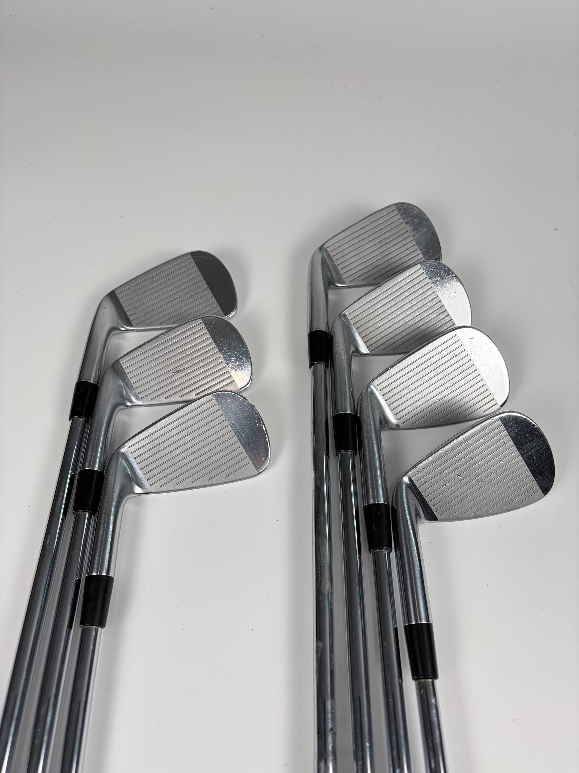 TaylorMade Tour Preferred MB 2011 Iron Set 4-PW Stiff Flex RH +0.25"