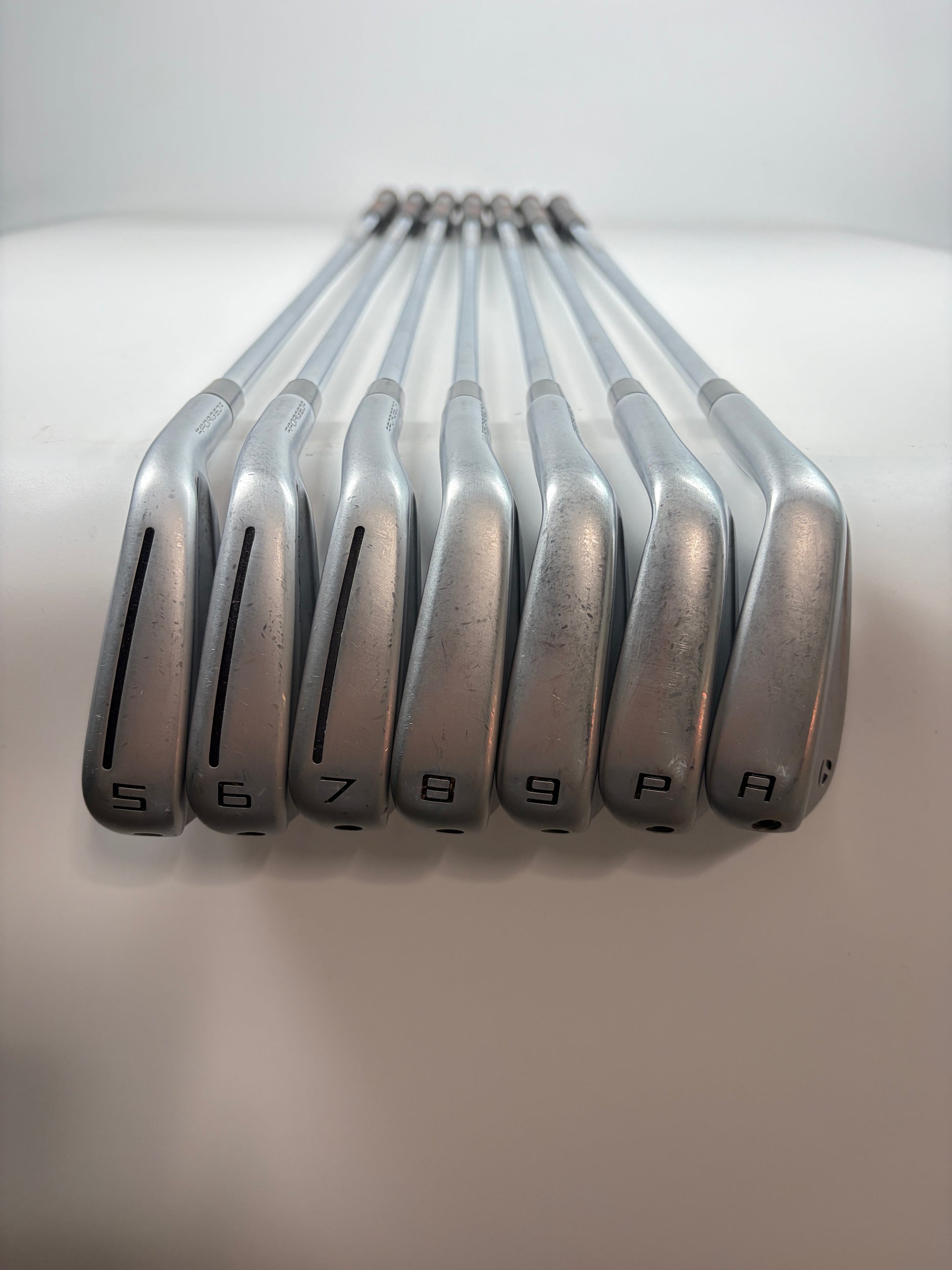 TaylorMade P790 2023 Iron Set 5-PW,GW Regular Flex RH STD Length