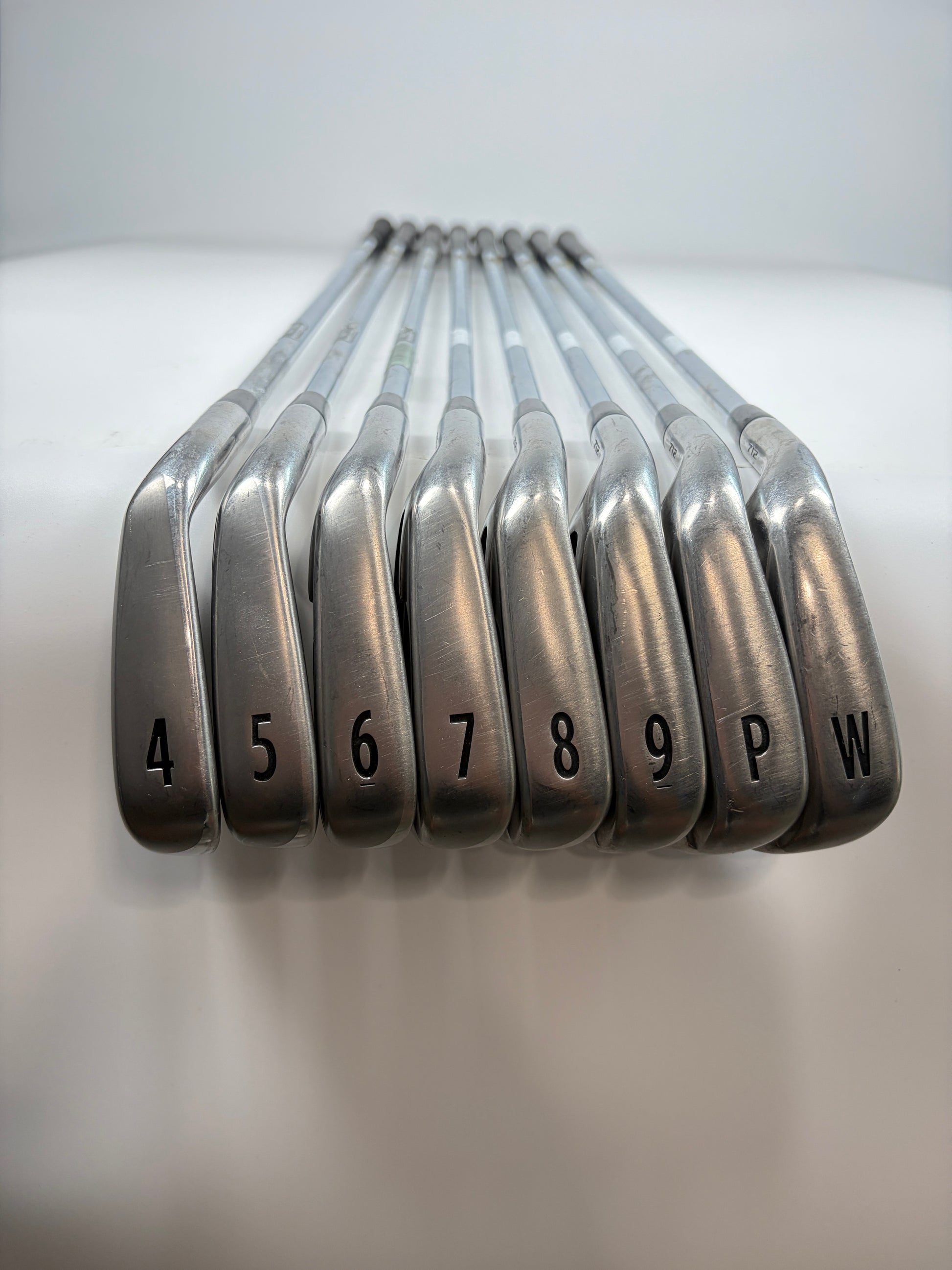 Titleist AP1 712 Iron Set 4-PW,GW Regular Flex LH STD Length