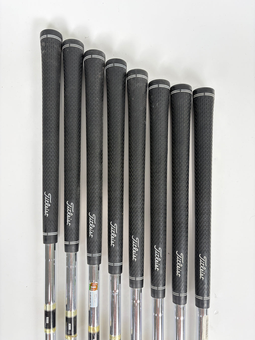 Titleist AP1 712 Iron Set 4-PW,GW Regular Flex LH STD Length