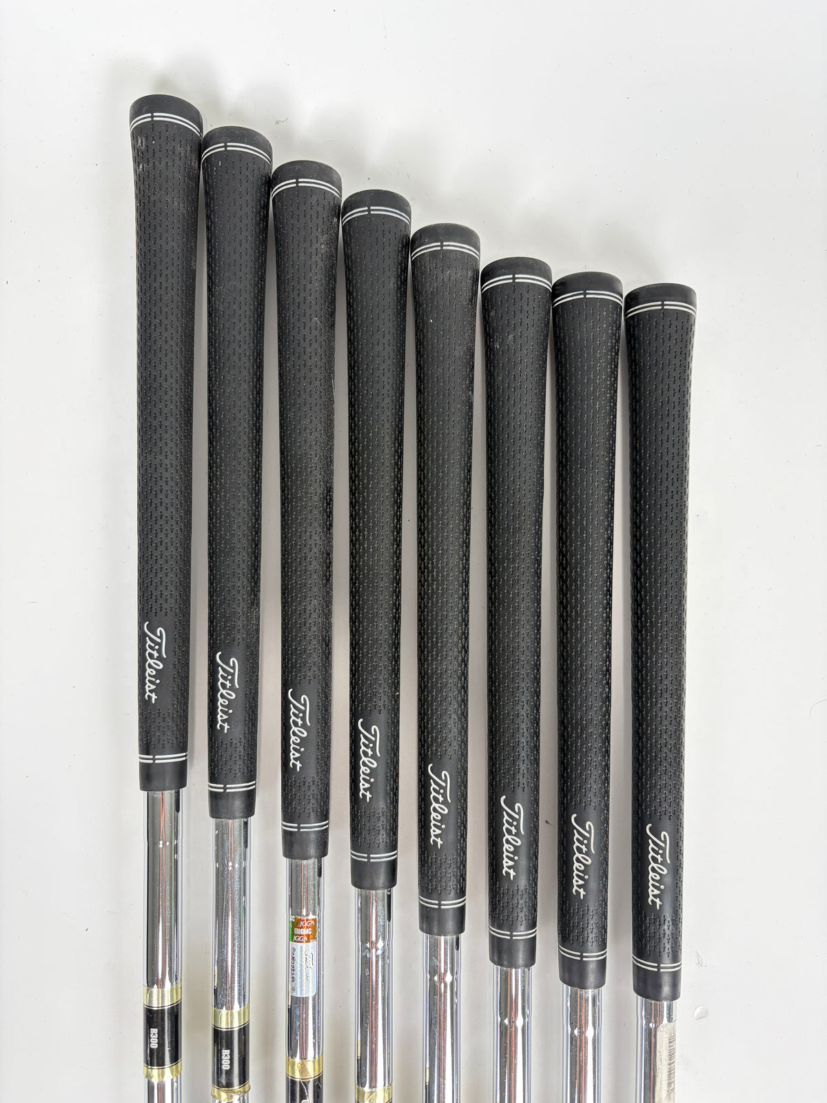 Titleist AP1 712 Iron Set 4-PW,GW Regular Flex LH STD Length