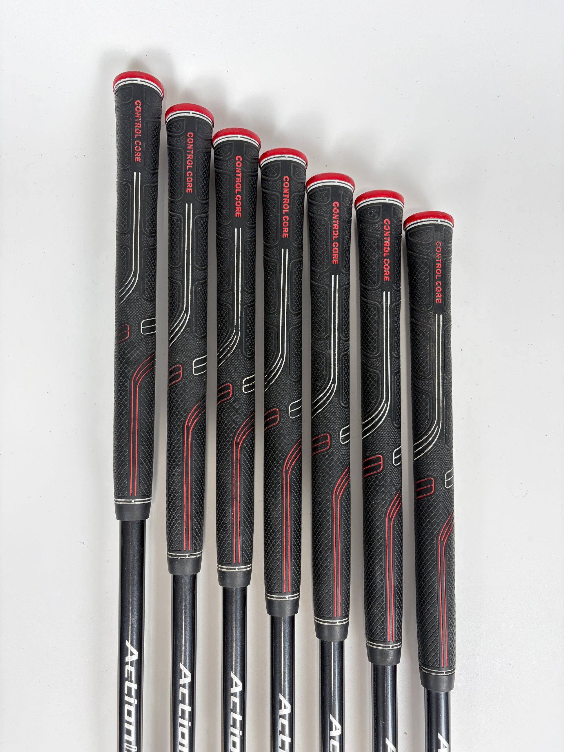 Cleveland CG16 Black Pearl Iron Set 4-PW Regular Flex RH +0.75"