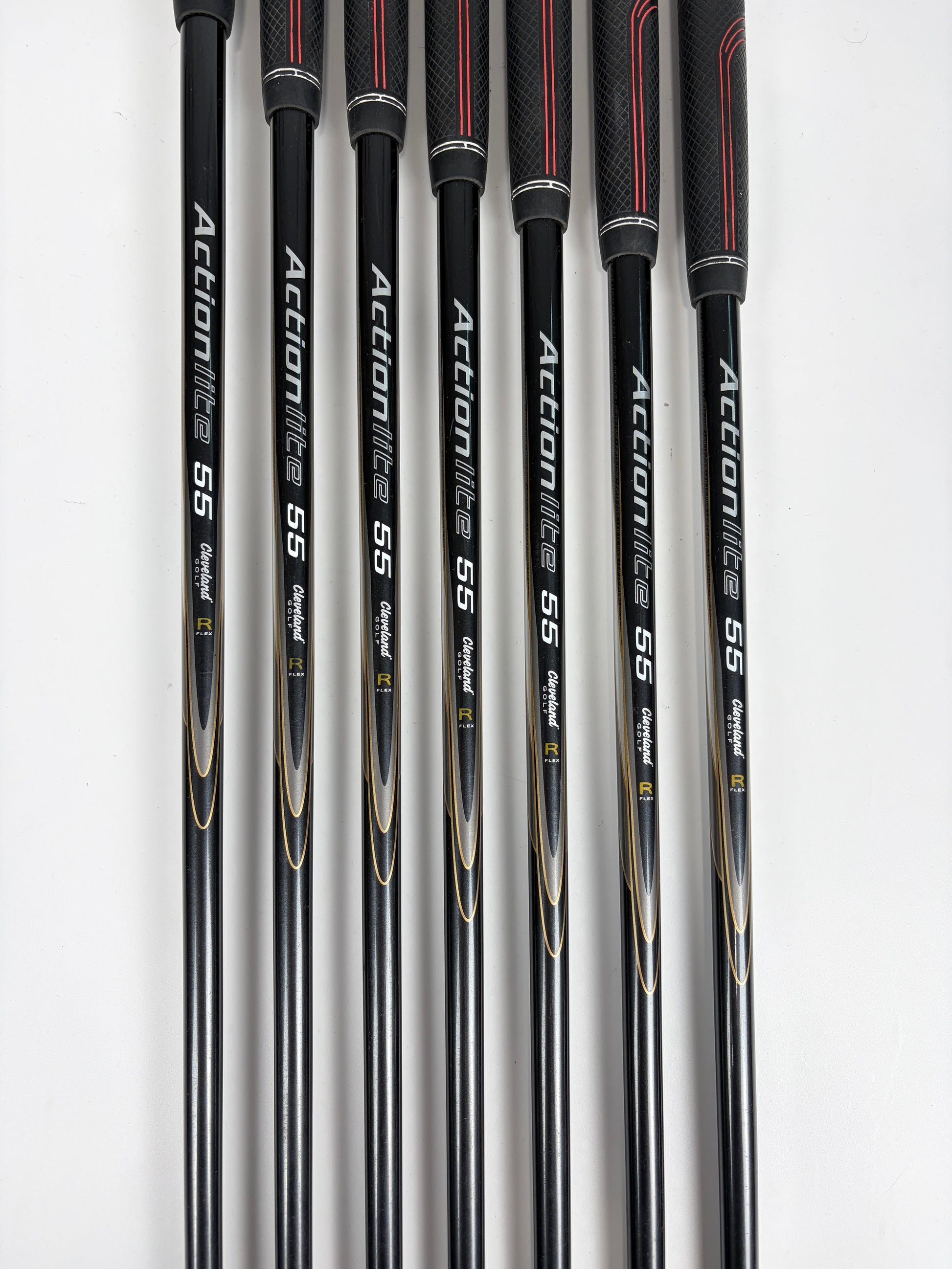 Cleveland CG16 Black Pearl Iron Set 4-PW Regular Flex RH +0.75"