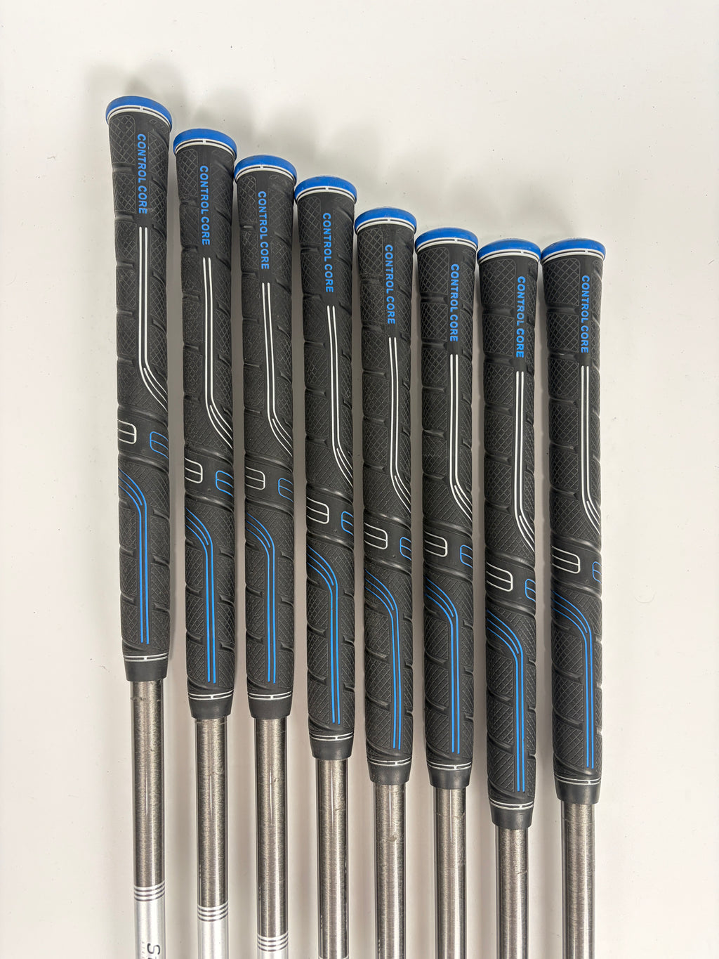 TaylorMade P790 Iron Set 4-PW,GW Regular Flex RH +0.5"