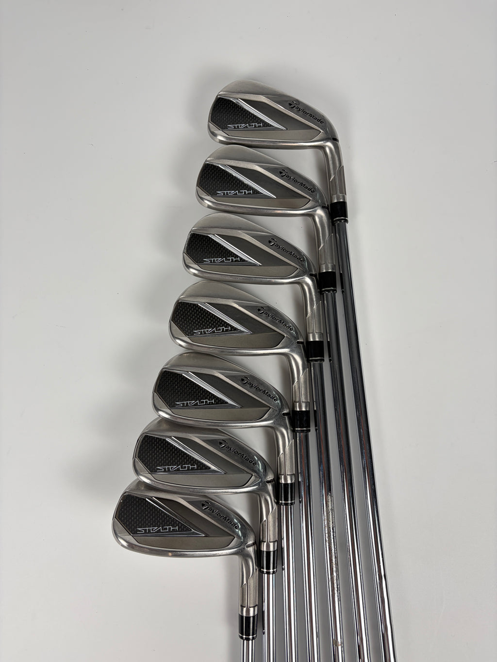 TaylorMade Stealth Iron Set 5-PW,GW Regular Flex RH STD Length