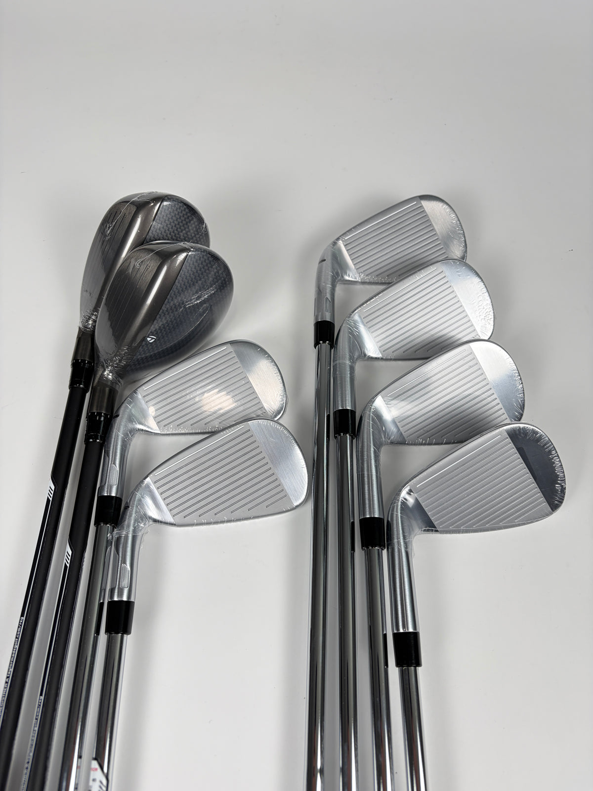 TaylorMade QI35 Combo Iron Set 4H,5H,6-PW,GW Regular Flex RH STD Length