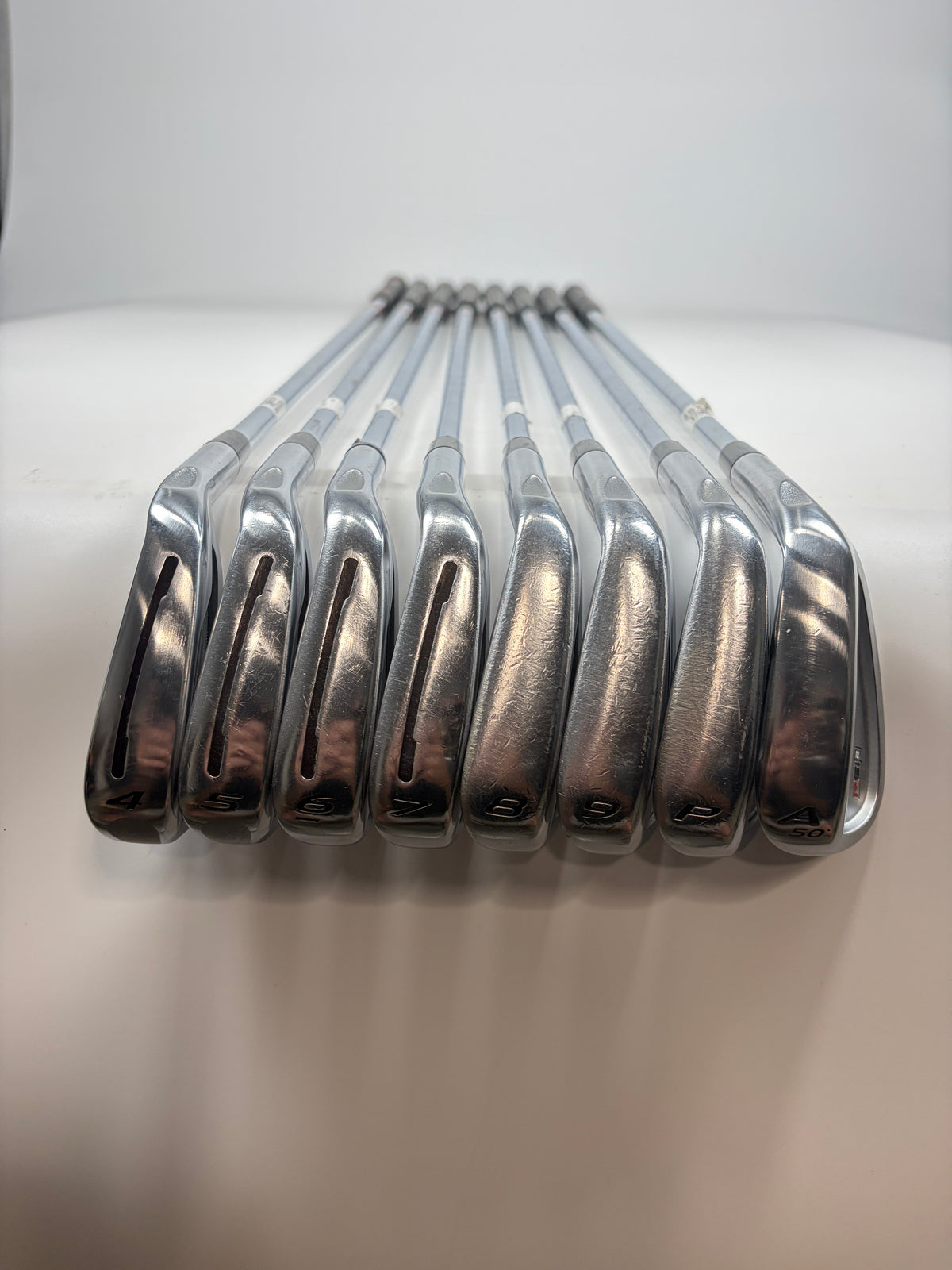 TaylorMade RSI2 Iron Set 4-PW,GW Stiff Flex RH +0.5"