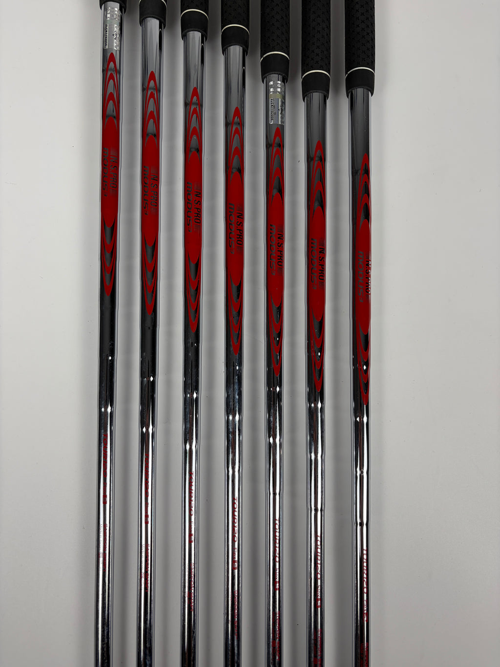 Callaway Rogue ST Pro Iron Set 4-PW Stiff Flex RH STD Length
