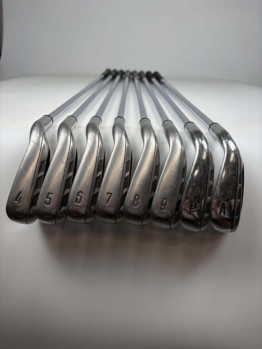 Callaway RAZR X NG Iron Set 4-PW,GW Regular Flex RH STD Length