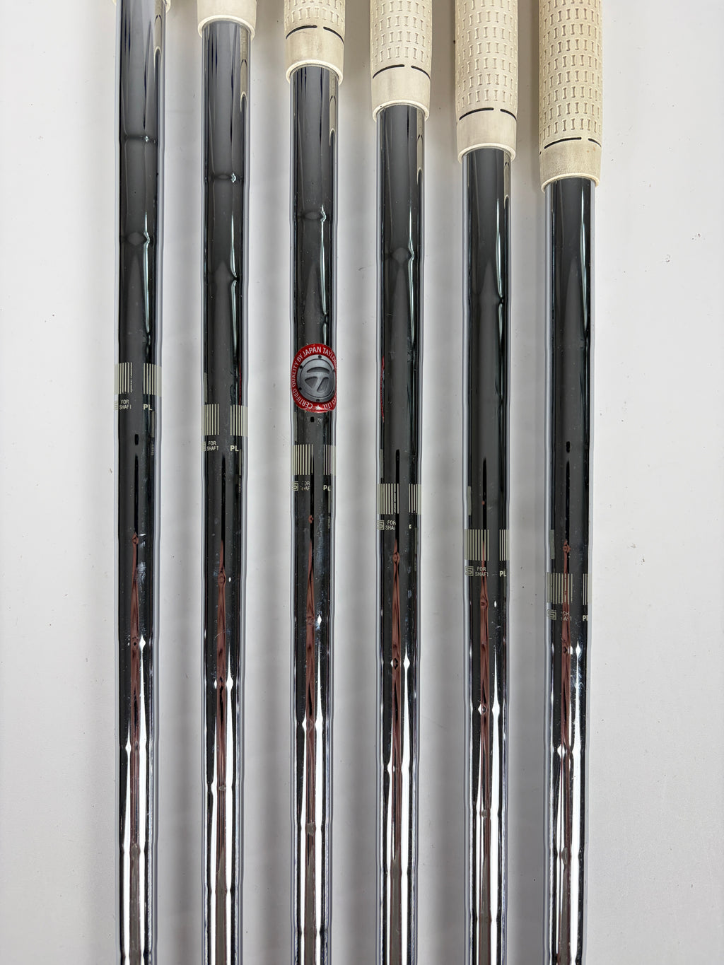 TaylorMade R11 Iron Set 5-PW Stiff Flex RH +0.25"